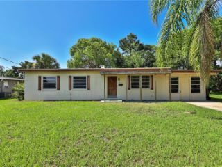 Foreclosed Home - 3701 E ESTHER ST, 32812