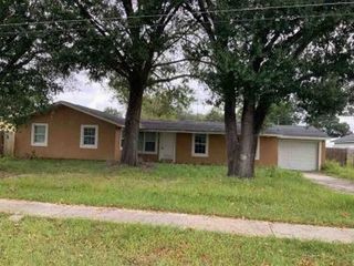 Foreclosed Home - 10607 ALLISHEIM AVE, 32825
