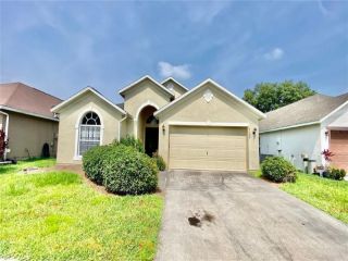 Foreclosed Home - 4138 FOREST ISLAND DR, 32826