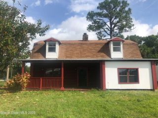 Foreclosed Home - 371 ONTARIO ST NW, 32907