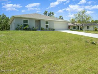Foreclosed Home - List 100800045
