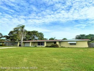 Foreclosed Home - 124 W VOLUSIA LN, 32931