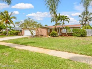 Foreclosed Home - 693 CARIBBEAN DR, 32937