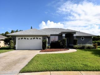 Foreclosed Home - 1025 OAK TREE PL, 32950