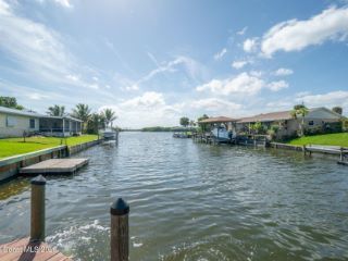 Foreclosed Home - 1295 ISLAND DR, 32952