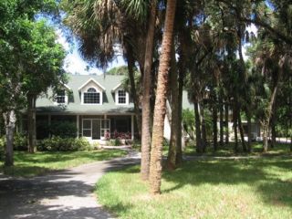 Foreclosed Home - 200 SMITH RD, 32953