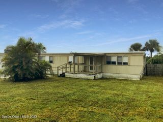 Foreclosed Home - 445 BAKER RD, 32953