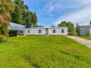 Foreclosed Home - 340 MARSEILLE DR, 32953