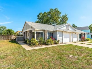 Foreclosed Home - 770 WHITE PINE AVE, 32955