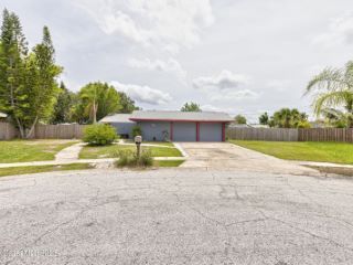 Foreclosed Home - 919 BRUNSWICK PL, 32955