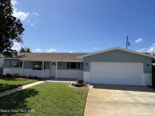 Foreclosed Home - 899 JEFFERSON RD, 32955
