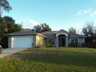 Foreclosed Home - 520 ROLLING HILL DR # 10, 32958