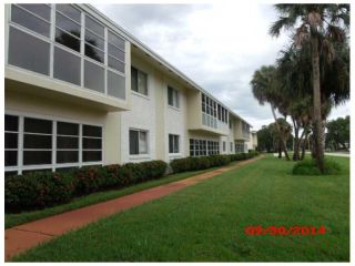 Foreclosed Home - 600 Royal Palm Blvd Apt 6a, 32960