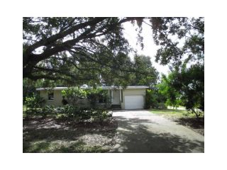 Foreclosed Home - 173 Highland Dr Sw, 32962