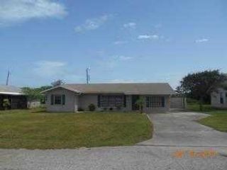 Foreclosed Home - 180 9th Ave, 32962