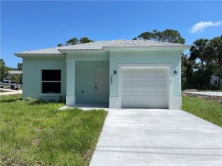 Foreclosed Home - 1120 11TH CT SW, 32962