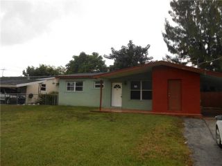 Foreclosed Home - 1004 SW 3RD AVE, 33009