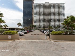 Foreclosed Home - 1980 S Ocean Dr Unit 7j, 33009