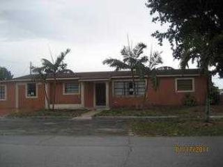 Foreclosed Home - 511 W 15TH ST, 33010