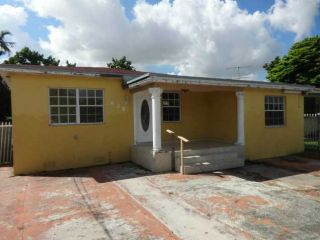 Foreclosed Home - 628 Se 4th St, 33010