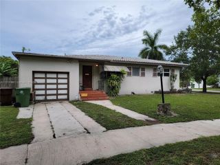Foreclosed Home - 365 TO TO LO CHEE DR, 33010