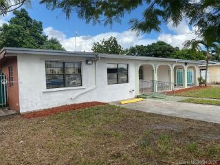 Foreclosed Home - 343 W 44th St, 33012