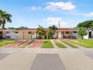 Foreclosed Home - 690 W 50TH ST, 33012