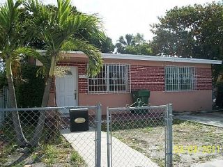 Foreclosed Home - 4349 E 8TH AVE, 33013