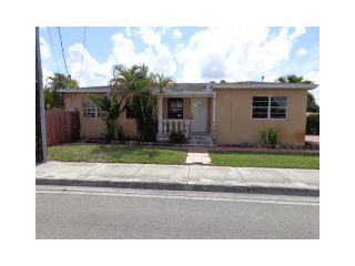 Foreclosed Home - 401 E 52ND ST, 33013