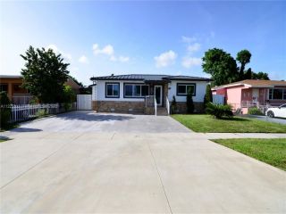 Foreclosed Home - 151 E 36TH ST, 33013