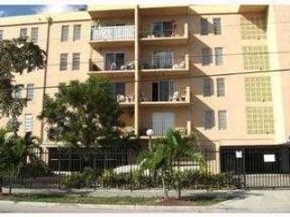 Foreclosed Home - 6950 W 6TH AVE APT 315, 33014