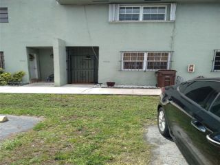 Foreclosed Home - 6943 W 7TH AVE, 33014