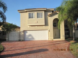 Foreclosed Home - 7819 NW 193RD TER, 33015