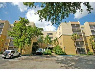 Foreclosed Home - 6980 NW 186TH ST APT 332, 33015