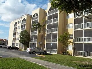 Foreclosed Home - 7010 NW 186TH ST APT 5-121, 33015