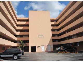 Foreclosed Home - 2735 W 52ND ST APT 604, 33016