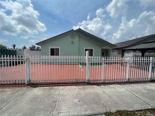 Foreclosed Home - 7402 W 32ND AVE, 33018