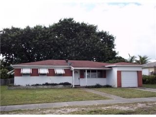 Foreclosed Home - 2610 WILEY ST, 33020