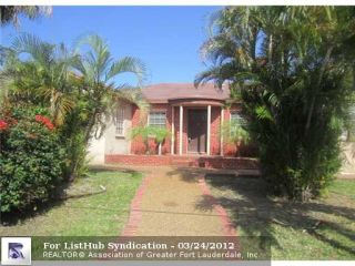 Foreclosed Home - 711 N 28TH AVE, 33020