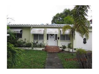 Foreclosed Home - 415 S 24TH AVE, 33020
