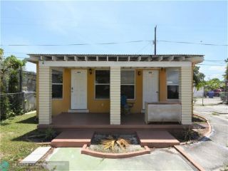Foreclosed Home - 1828 RODMAN ST, 33020