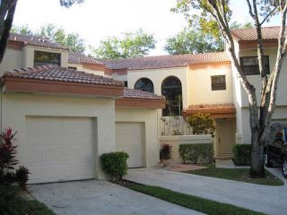 Foreclosed Home - 3408 EMERALD OAKS DR, 33021