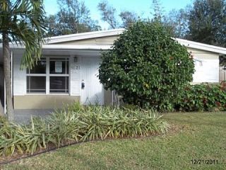 Foreclosed Home - 5621 SIMMS ST, 33021