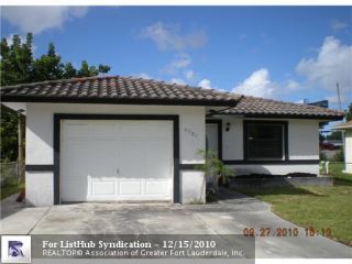 Foreclosed Home - 4901 SW 18TH ST, 33023