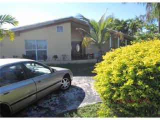 Foreclosed Home - 6632 SW 33RD ST, 33023