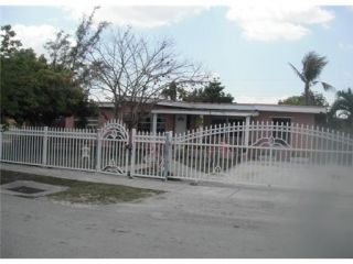 Foreclosed Home - 2600 SW 53RD AVE, 33023