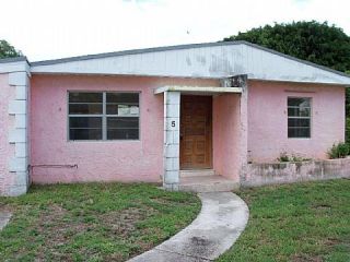 Foreclosed Home - 5 MIAMI GARDENS RD, 33023
