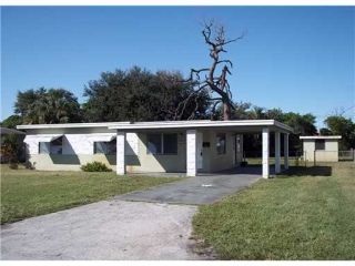 Foreclosed Home - 320 SW 67TH TER, 33023