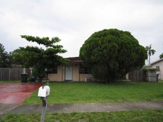 Foreclosed Home - 4041 SW 59TH AVE, 33023