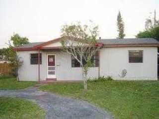 Foreclosed Home - 211 NW 66TH TER, 33024